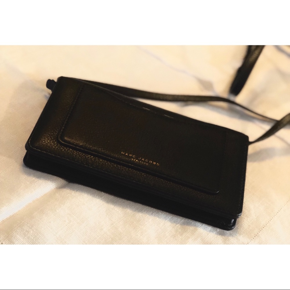 Marc Jacobs Recruit Wallet with Strap